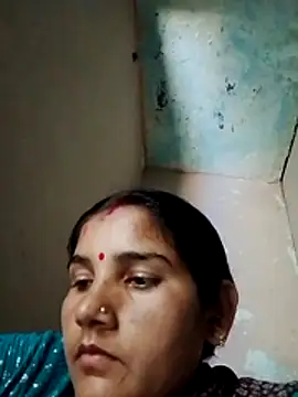 Snapshot of Seema_ji12 chatting on June 10, 5:18 am Seema ji12 online show from June 10, 5:18 am