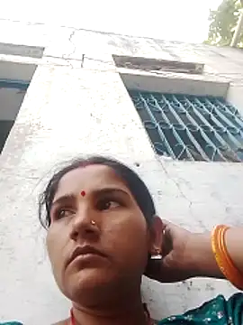 Snapshot of Seema_ji12 chatting on June 11, 12:32 am Seema ji12 online show from June 11, 12:32 am