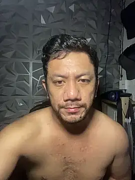 Snapshot of Poyslams chatting on November 8, 1:33 pm Poyslams online show from November 8, 1:33 pm