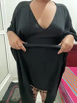 Snapshot of Ramishika chatting on November 9, 12:25 pm Ramishika online show from November 9, 12:25 pm