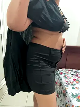 Snapshot of Ramishika chatting on November 10, 7:02 pm Ramishika online show from November 10, 7:02 pm