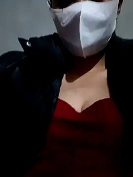 Lyla john online show from January 7, 4:15 am