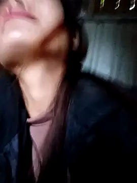 Lyla john online show from January 15, 9:25 am