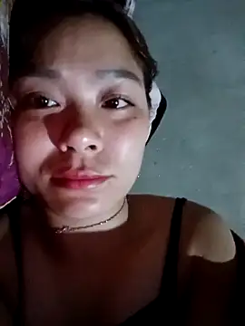 Lyla john online show from March 10, 2:22 pm