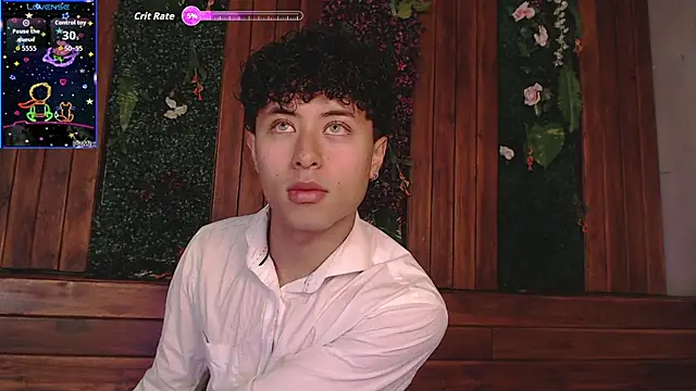 Snapshot of Noah_dupont_ chatting on November 9, 12:03 pm Noah dupont online show from November 9, 12:03 pm