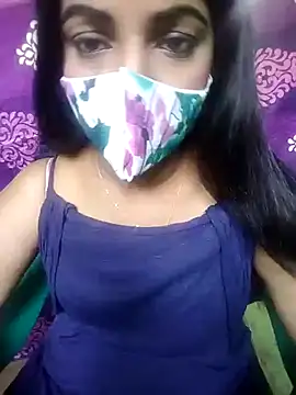 Snapshot of Honeya96 chatting on November 13, 4:11 am Honeya96 online show from November 13, 4:11 am