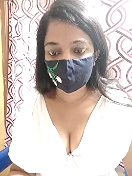 Snapshot of Honeya96 chatting on November 23, 4:56 am Honeya96 online show from November 23, 4:56 am