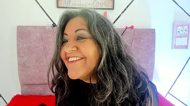 Victoriaa Anderson online show from February 13, 4:03 pm