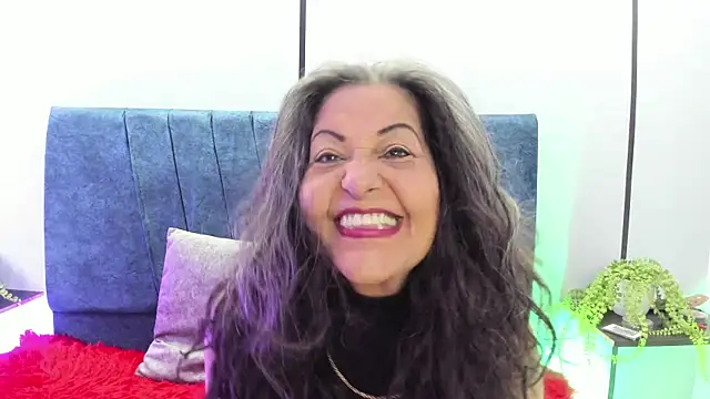 Snapshot of Victoriaa_Anderson chatting on July 2, 2:34 pm Victoriaa Anderson online show from July 2, 2:34 pm