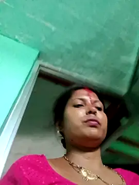 Snapshot of Hotbhabhi_089 chatting on May 16, 10:47 am Hotbhabhi 089 online show from May 16, 10:47 am