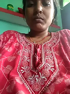 Snapshot of Hotbhabhi_089 chatting on June 13, 4:32 am Hotbhabhi 089 online show from June 13, 4:32 am