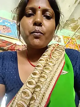 Snapshot of Hotbhabhi_089 chatting on June 24, 6:23 am Hotbhabhi 089 online show from June 24, 6:23 am