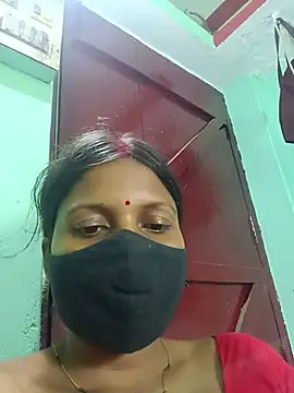 Snapshot of Hotbhabhi_089 chatting on July 1, 6:15 am Hotbhabhi 089 online show from July 1, 6:15 am