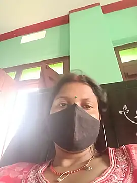 Snapshot of Hotbhabhi_089 chatting on July 18, 9:35 am Hotbhabhi 089 online show from July 18, 9:35 am