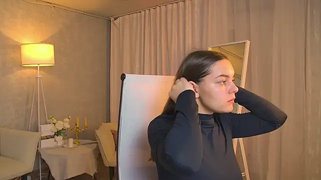 Snapshot of FrancescaCavaliere chatting on November 21, 9:30 am FrancescaCavaliere online show from November 21, 9:30 am