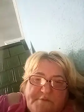 Snapshot of MilaTamila456 chatting on November 22, 9:36 pm MilaTamila456 online show from November 22, 9:36 pm