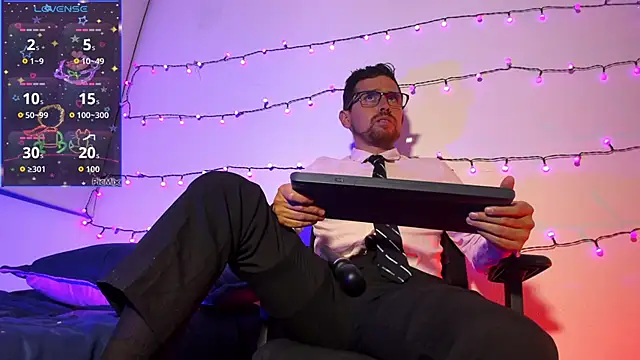 Snapshot of Prince1_dark chatting on December 14, 5:24 am Prince1 dark online show from December 14, 5:24 am