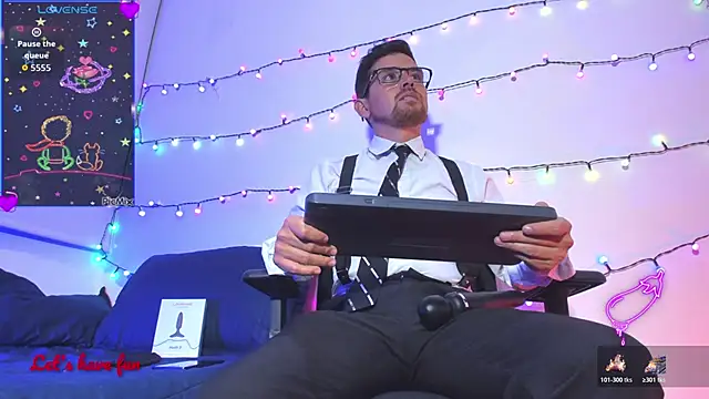 Snapshot of Prince1_dark chatting on December 15, 4:06 am Prince1 dark online show from December 15, 4:06 am