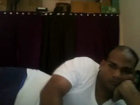 Snapshot of Abhay5076 chatting on June 22, 8:33 am Abhay5076 online show from June 22, 8:33 am