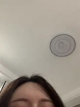 Snapshot of hoho-is chatting on May 15, 10:11 am hoho-is online show from May 15, 10:11 am