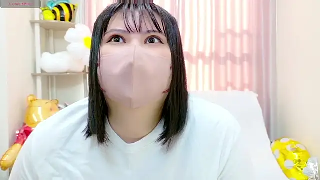 tomo-chan  online show from December 17, 3:45 am