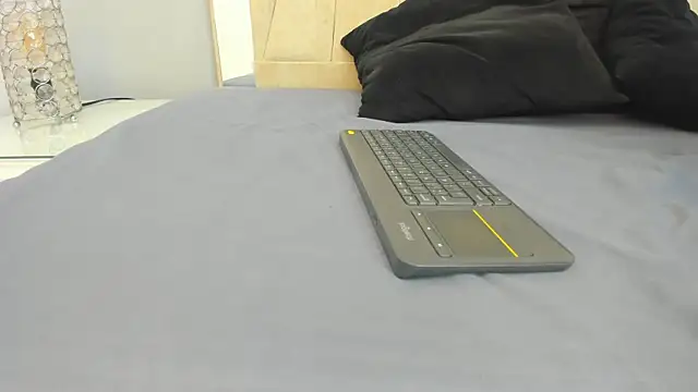 Snapshot of Ashton__Montana chatting on November 24, 7:57 pm Ashton Montana online show from November 24, 7:57 pm