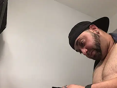 juicythickclit69 online show from February 24, 7:06 am