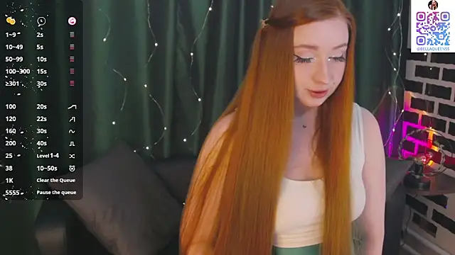 BellaQueennss online show from December 4, 9:18 am