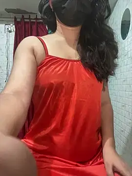 Red Queen 11 online show from February 12, 7:42 pm