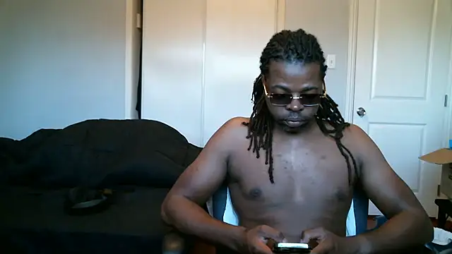 Snapshot of Mr_Sirthedom chatting on August 2, 7:45 pm Mr Sirthedom online show from August 2, 7:45 pm