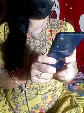 HotGirl23231 online show from July 24, 6:39 pm