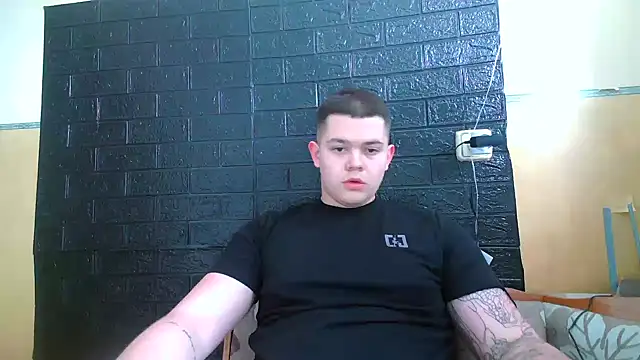 CuteButNaughty  online show from February 15, 12:58 pm