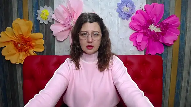 RoseHille online show from December 2, 2:45 pm