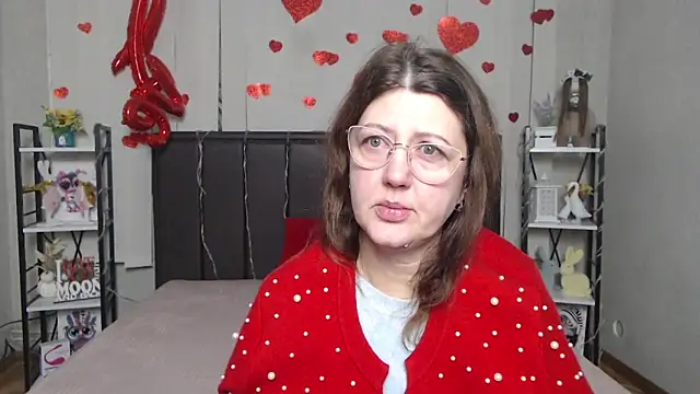 RoseHille online show from January 18, 6:06 am