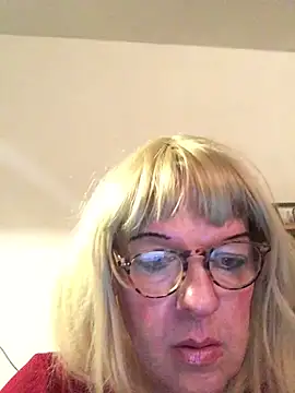 simone xdressing online show from February 14, 1:13 am