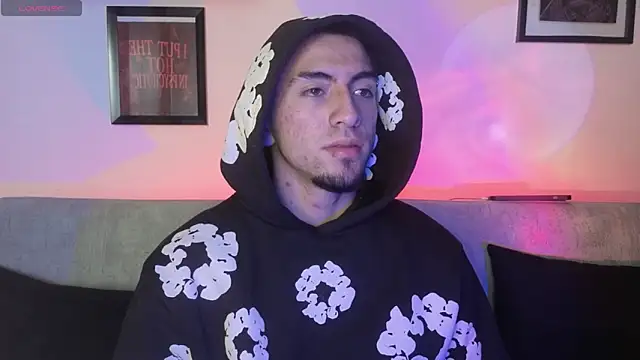 AresMassimoX online show from December 23, 5:38 am