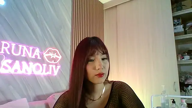 Snapshot of Bruna__Sanoliv chatting on June 4, 8:31 am Bruna Sanoliv online show from June 4, 8:31 am