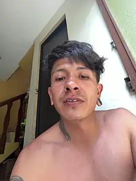Snapshot of elqueteda_lechita chatting on June 16, 6:21 pm elqueteda lechita online show from June 16, 6:21 pm