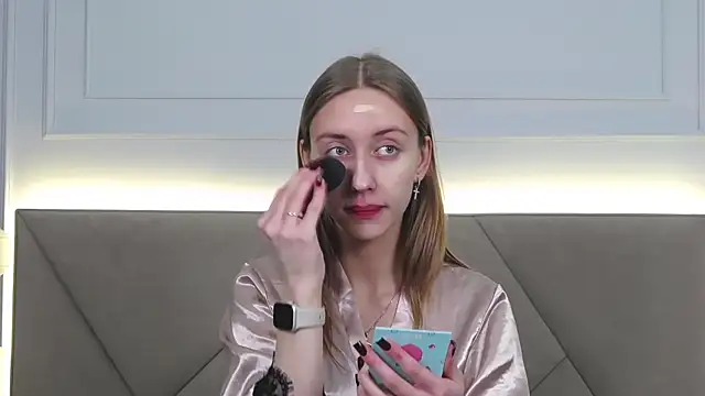 RachaelCute online show from December 3, 4:20 am