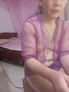 Feeling-hot online show from June 16, 4:09 pm