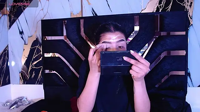 Snapshot of tael_novacs chatting on January 11, 4:06 am tael novacs online show from January 11, 4:06 am