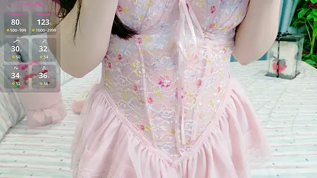 Snapshot of lunasexy_9x chatting on May 26, 3:52 pm lunasexy 9x online show from May 26, 3:52 pm