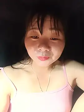 vangkt-cute online show from May 22, 7:08 pm
