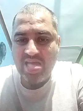 arjunforyou4 online show from December 5, 1:31 pm