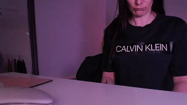 MissyDior8 online show from March 13, 8:43 am