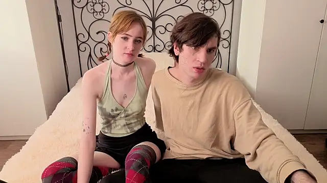 Snapshot of Danny_loves_Mary chatting on November 18, 3:34 am Danny loves Mary online show from November 18, 3:34 am