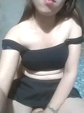 Snapshot of girl-ten chatting on November 10, 1:21 pm girl-ten online show from November 10, 1:21 pm