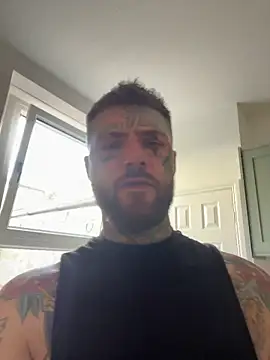 magicmichaell online show from April 30, 2:45 pm