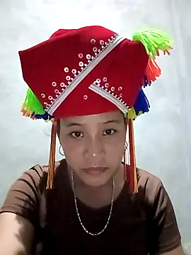 Snapshot of -Huong-99 chatting on November 10, 12:37 pm -Huong-99 online show from November 10, 12:37 pm