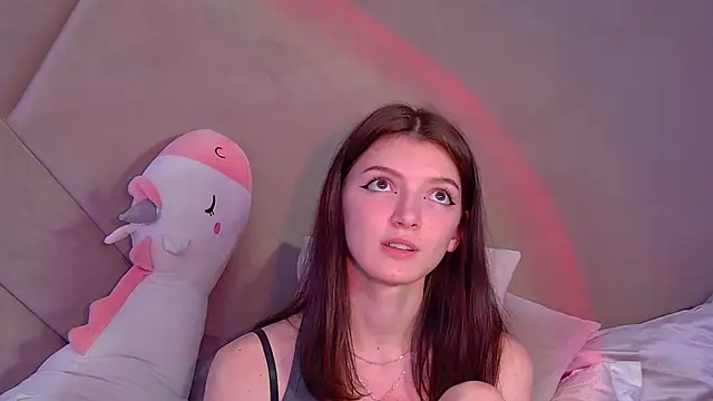 Snapshot of SophiaProve chatting on December 5, 3:26 am SophiaProve online show from December 5, 3:26 am